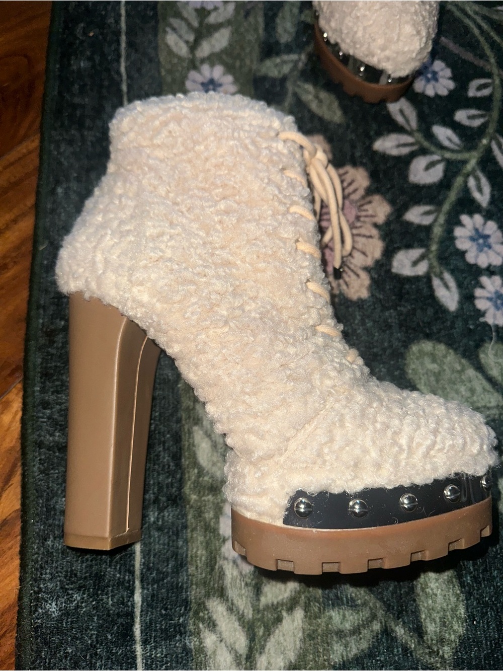 Jessica Simpson Cream Sherpa Lace-Up Platform Ankle Boots with Block Heel - Picture 6 of 10